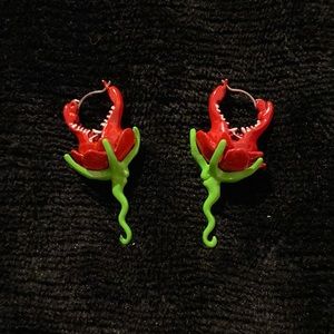 Harry Potter killer plant earrings